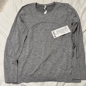 lululemon athletica Gray Long Sleeve Tee